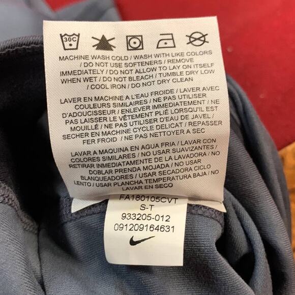 Nike Dri Fit Skorts - Picture 6 of 9